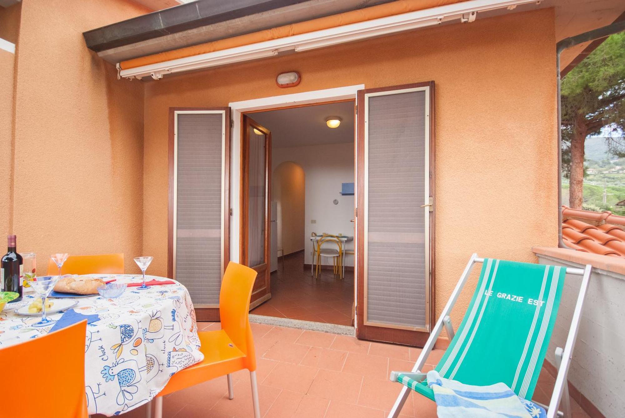 Residence Le Grazie Est Capoliveri  Exteriör bild