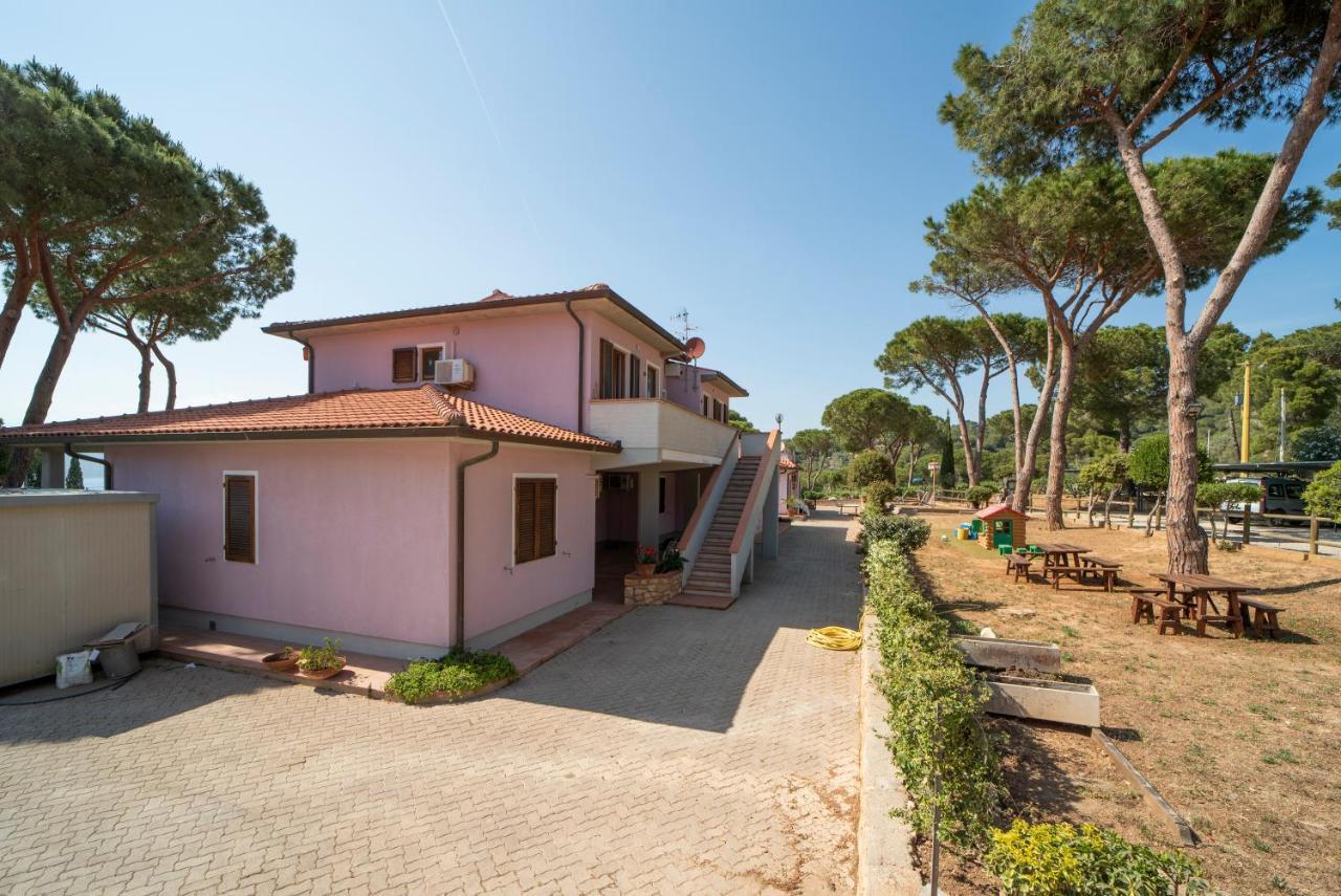 Residence Le Grazie Est Capoliveri  Exteriör bild