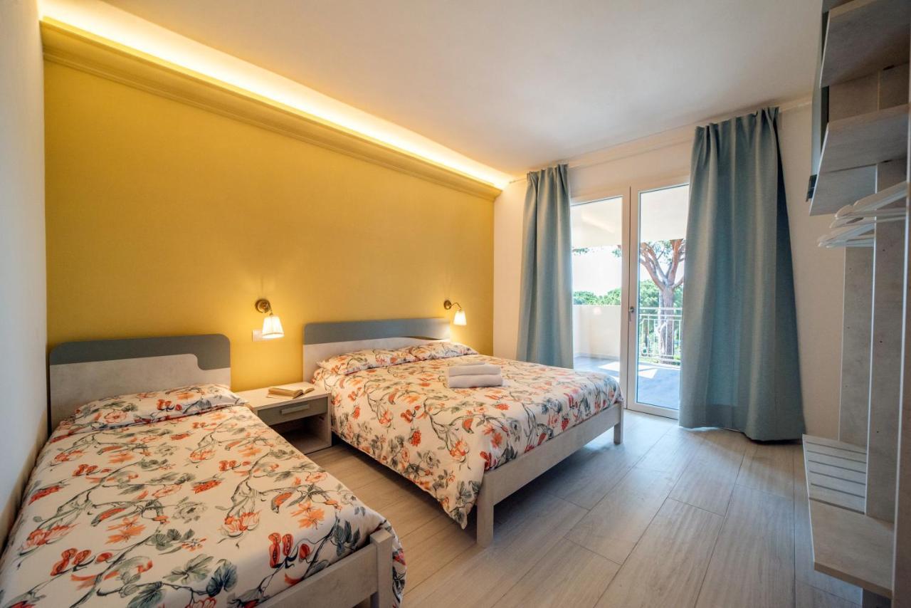 Residence Le Grazie Est Capoliveri  Exteriör bild