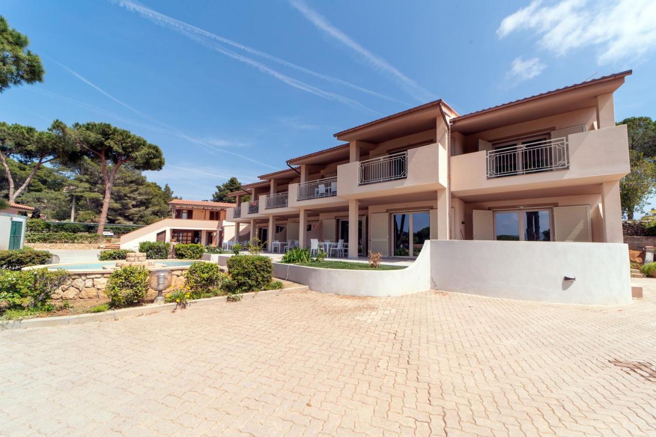 Residence Le Grazie Est Capoliveri  Exteriör bild