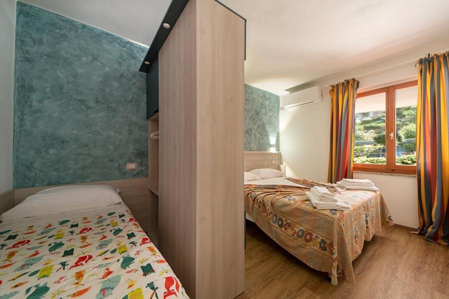 Residence Le Grazie Est Capoliveri  Exteriör bild