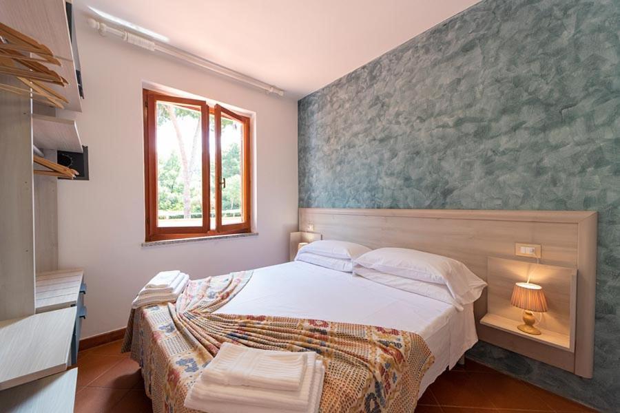 Residence Le Grazie Est Capoliveri  Exteriör bild