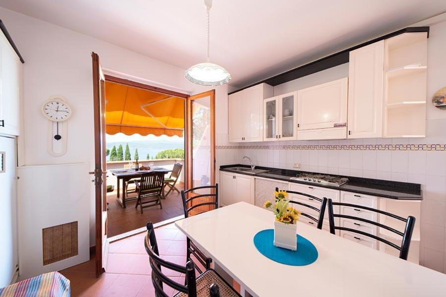 Residence Le Grazie Est Capoliveri  Exteriör bild